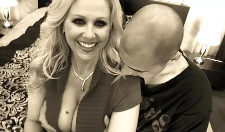 Wielkie cycki darmowe polskie sex filmy kochanie disco balon
