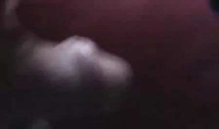 Skinny dziewczyna z darmowe ostre sex filmy dużym tyłkiem