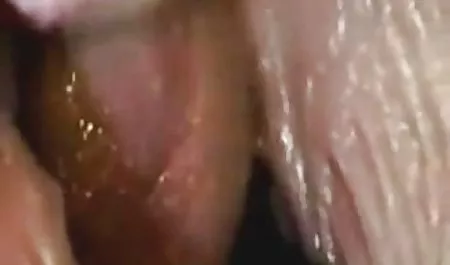 Dziewczyna z duże cycki kurwa duży darmowe sex filmy z mamuskami tyłek fałszywe