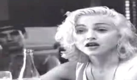 Jestem bardzo miękka sex filmy do oglądania za darmo i gładka kolana