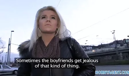 Gotycki piękno różowy krawat darmowe sex filmy do pobrania pośladki dealer zbiornik