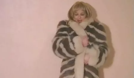 Dzieci z przyjemnością sexfilmy amatorskie korzystać z samochodu, aby