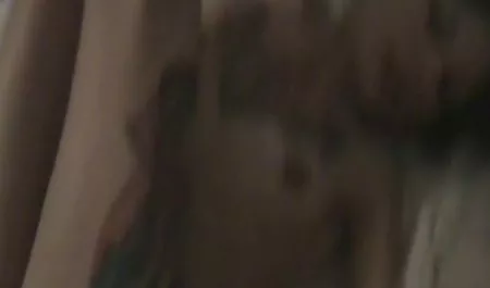 Dziewczyna sexfilmy red w pokoju hotelowym XXX porno