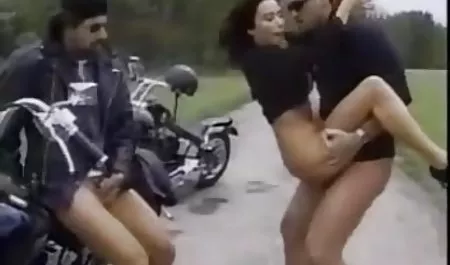 Nastolatki sex filmy za darmo po polsku brunetki podwójna penetracja