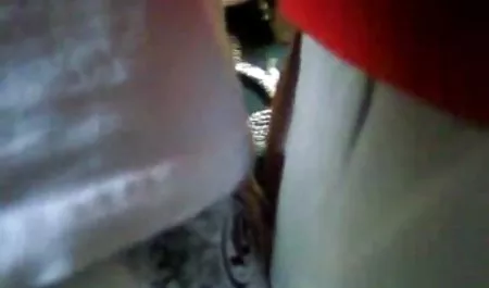 Młody mamuski sex filmy napój