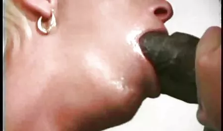 Полненькие wielkie dupy sexfilmy tv na balkonie