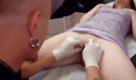 W rzeczywistości znajomych sex filmy darmowe kobieta i wytrysk